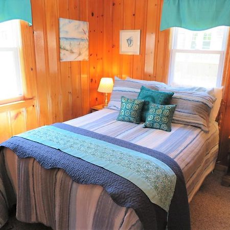2 Minute Walk To Beach, Cape Cod Escape Dennisport Exterior photo