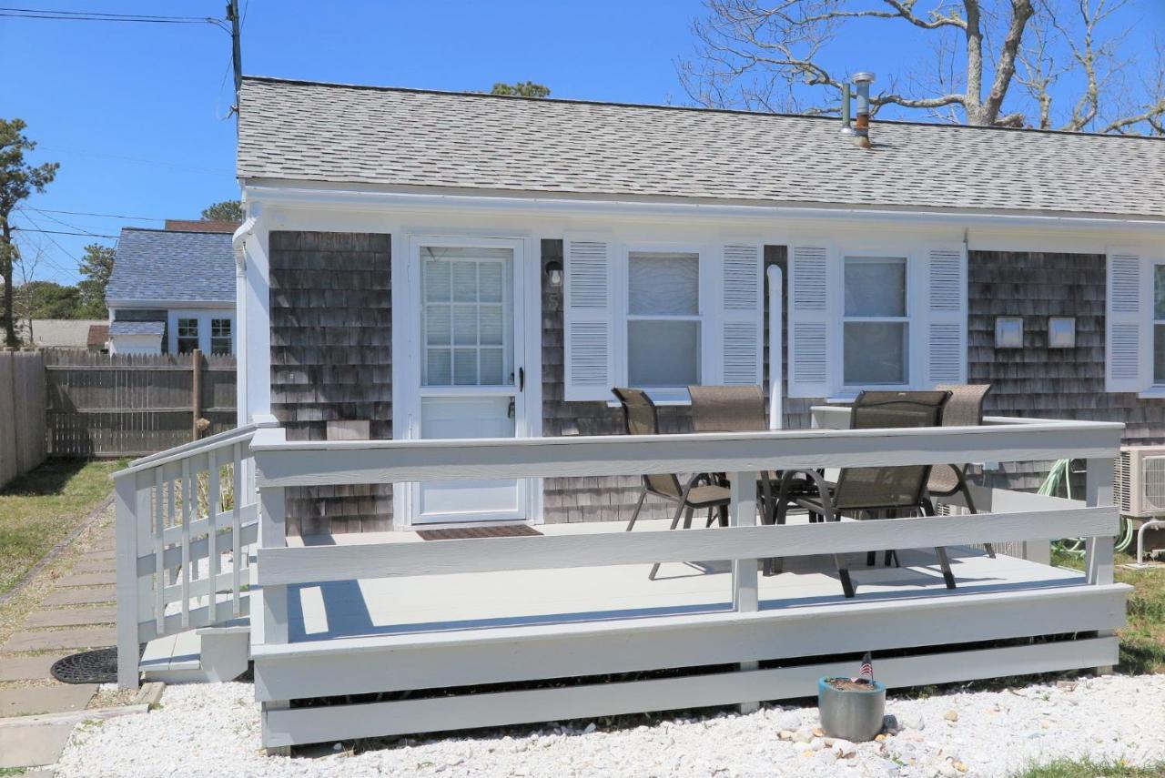 2 Minute Walk To Beach, Cape Cod Escape Dennisport Exterior photo